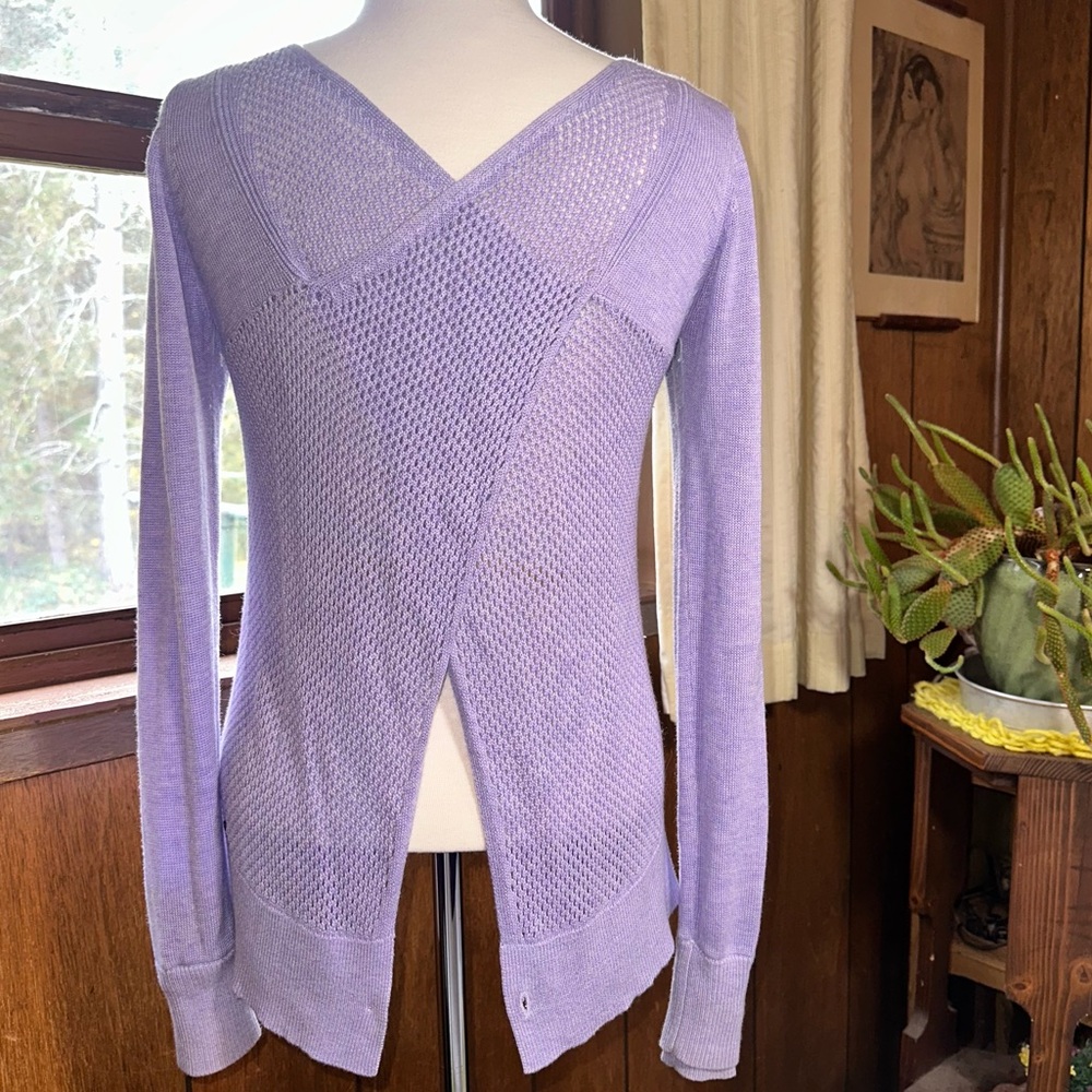 Lululemon • Cashmere Blend Sunset Savasana Pullover II in Heathered Lilac
